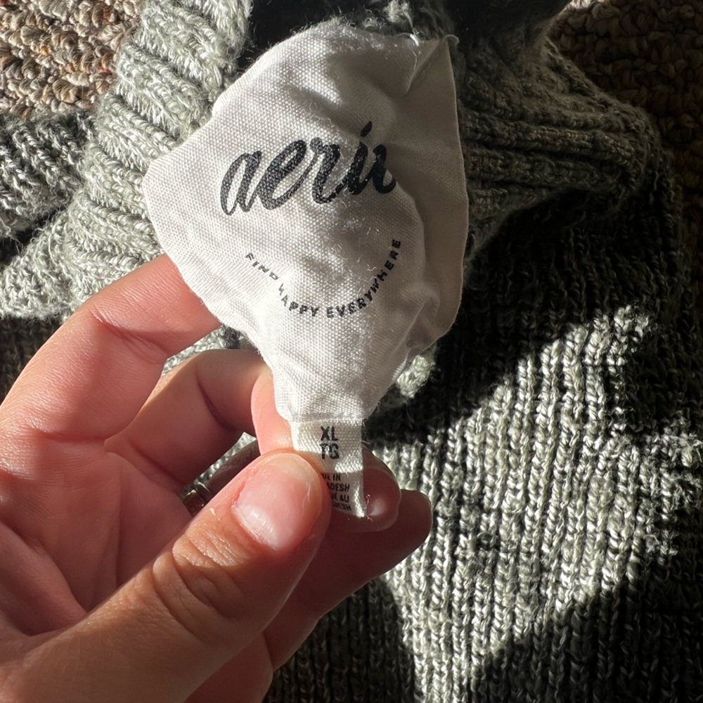 Aerie Heather Gray Knit Sweater